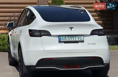 Позашляховик / Кросовер Tesla Model Y 2022 в 