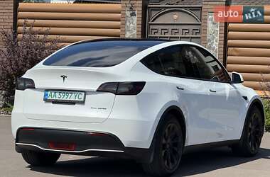 Позашляховик / Кросовер Tesla Model Y 2022 в 