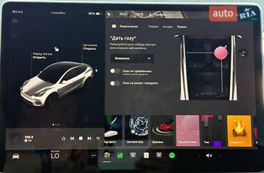 Позашляховик / Кросовер Tesla Model Y 2022 в 