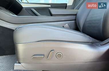 Позашляховик / Кросовер Tesla Model Y 2022 в 