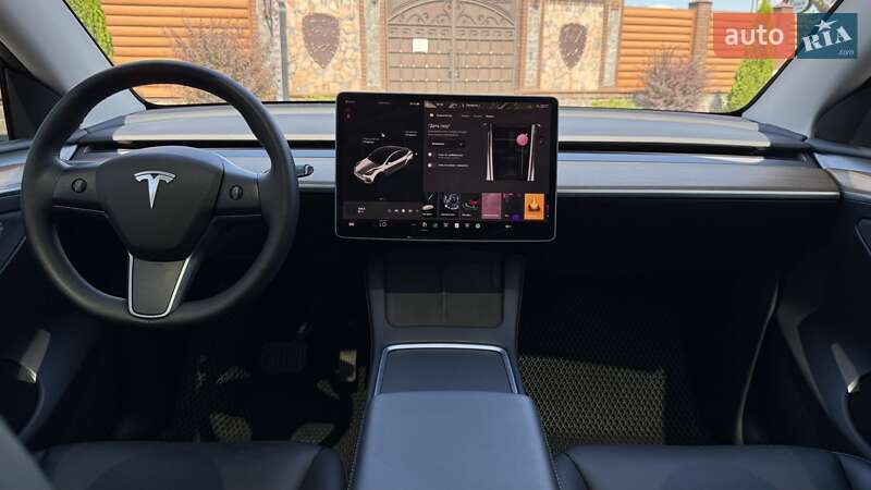 Позашляховик / Кросовер Tesla Model Y 2022 в Києві