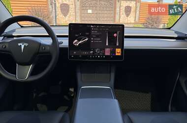 Позашляховик / Кросовер Tesla Model Y 2022 в 