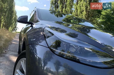 Внедорожник / Кроссовер Tesla Model Y 2023 в 