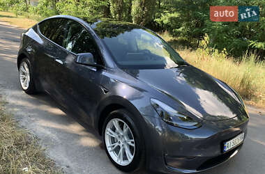 Внедорожник / Кроссовер Tesla Model Y 2023 в 