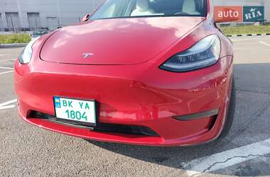 Внедорожник / Кроссовер Tesla Model Y 2023 в 