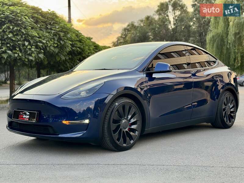 Tesla Model Y 2022