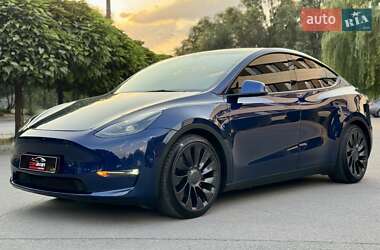 Позашляховик / Кросовер Tesla Model Y 2022 в 