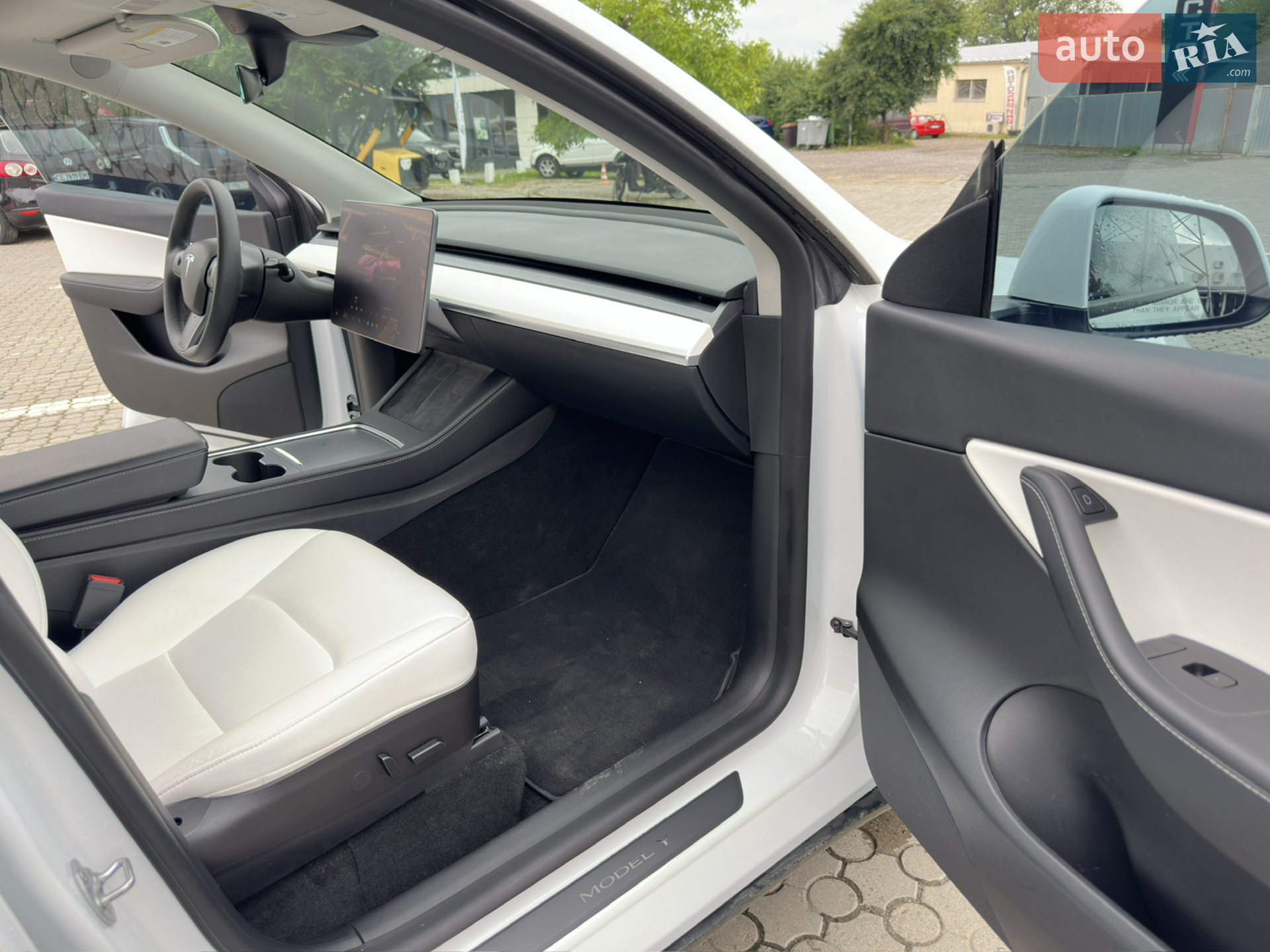 2022 Tesla Model Y - мініатюра 26