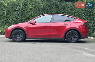 Позашляховик / Кросовер Tesla Model Y 2023 в 