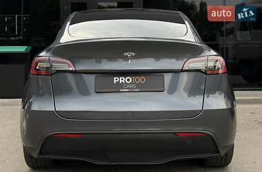 Позашляховик / Кросовер Tesla Model Y 2023 в 