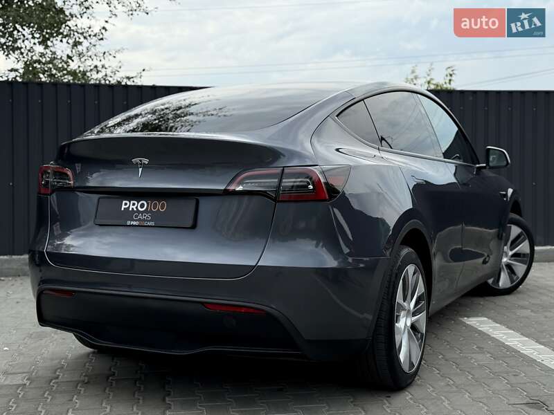 Позашляховик / Кросовер Tesla Model Y 2023 в Києві