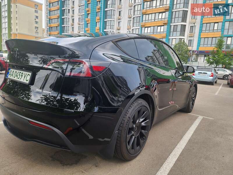 Внедорожник / Кроссовер Tesla Model Y 2022 в Киеве