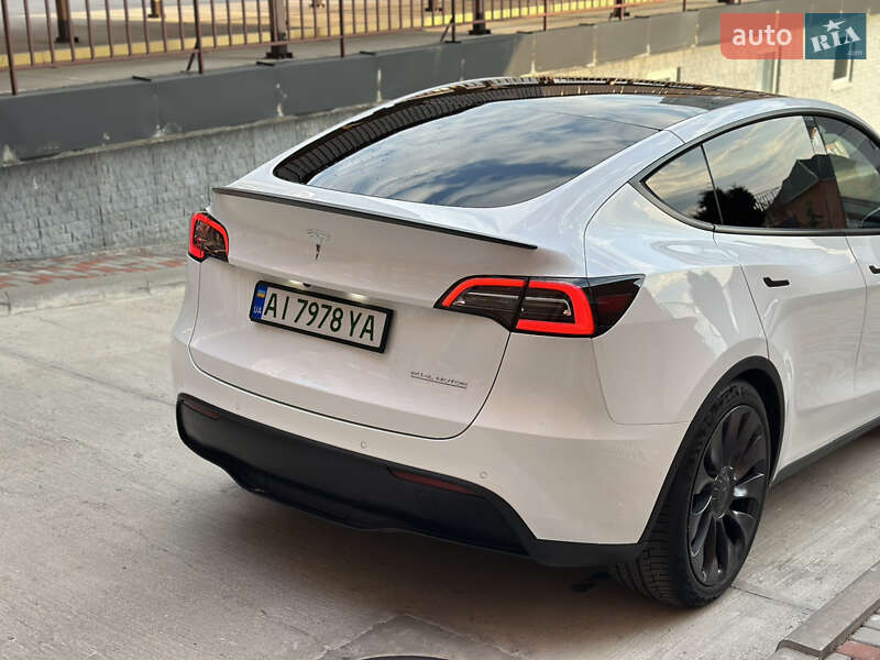 Позашляховик / Кросовер Tesla Model Y 2021 в Білій Церкві