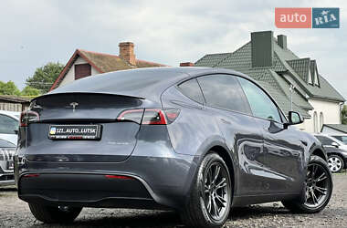 Внедорожник / Кроссовер Tesla Model Y 2022 в 