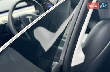 Внедорожник / Кроссовер Tesla Model Y 2022 в 