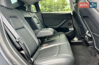 Внедорожник / Кроссовер Tesla Model Y 2022 в 