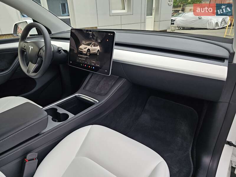 Позашляховик / Кросовер Tesla Model Y 2023 в Одесі