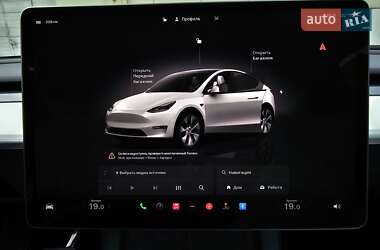 Позашляховик / Кросовер Tesla Model Y 2023 в 