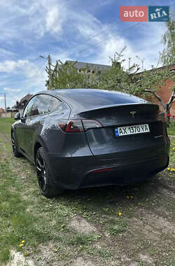 Позашляховик / Кросовер Tesla Model Y 2021 в Києві
