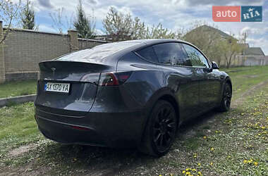 Позашляховик / Кросовер Tesla Model Y 2021 в 