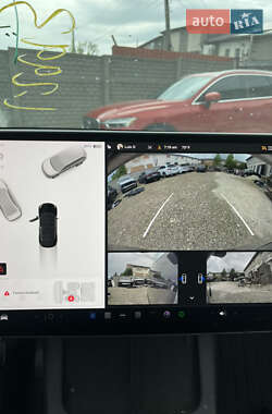 Внедорожник / Кроссовер Tesla Model Y 2022 в 