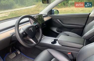 Внедорожник / Кроссовер Tesla Model Y 2021 в 