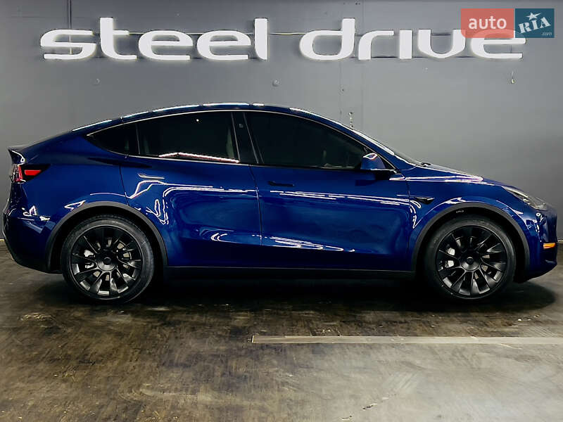 Внедорожник / Кроссовер Tesla Model Y 2023 в Николаеве
