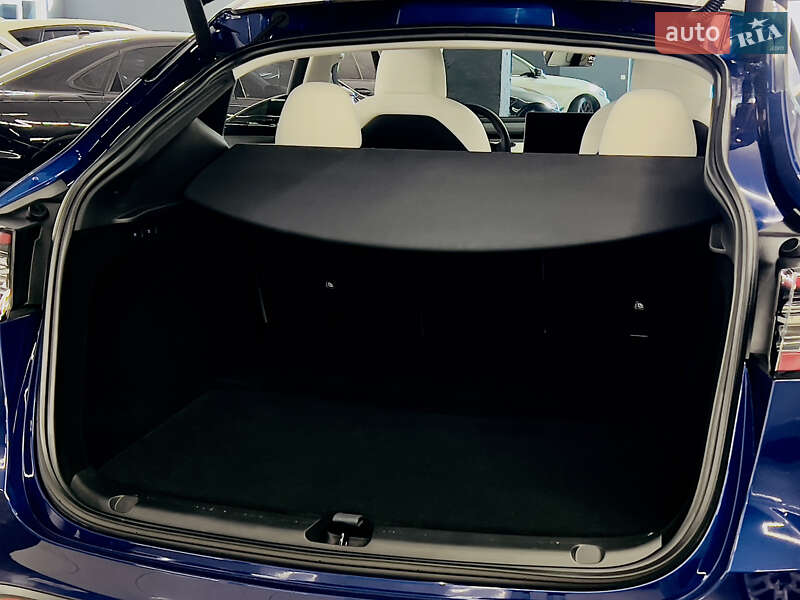 Внедорожник / Кроссовер Tesla Model Y 2023 в Николаеве