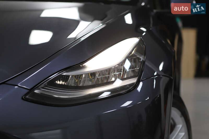 Внедорожник / Кроссовер Tesla Model Y 2021 в Дрогобыче