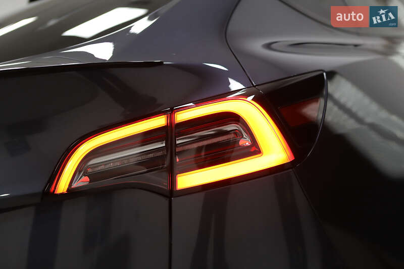 Внедорожник / Кроссовер Tesla Model Y 2021 в Дрогобыче