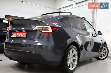 Позашляховик / Кросовер Tesla Model Y 2021 в 