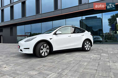 Позашляховик / Кросовер Tesla Model Y 2023 в 