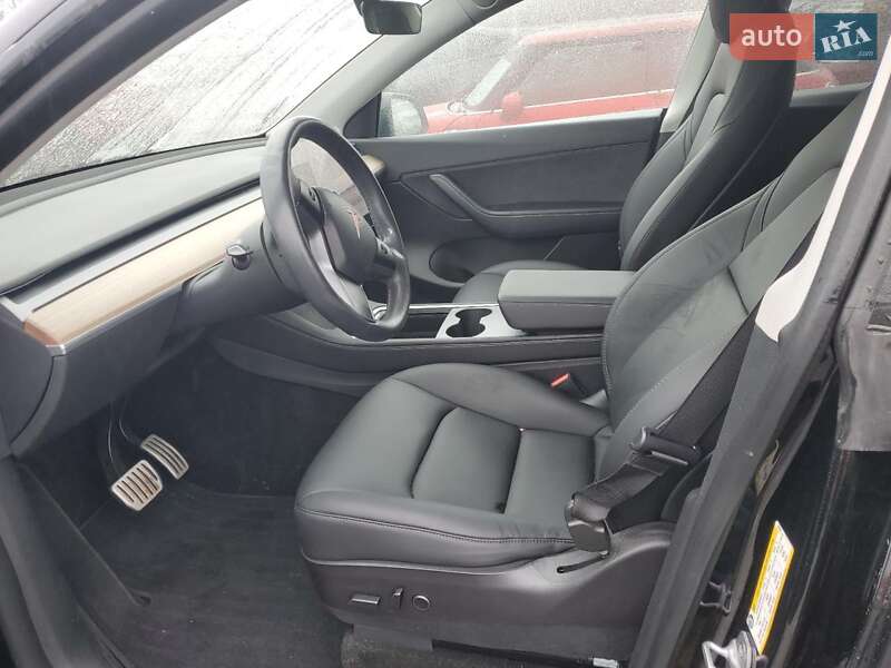 Внедорожник / Кроссовер Tesla Model Y 2022 в Киеве