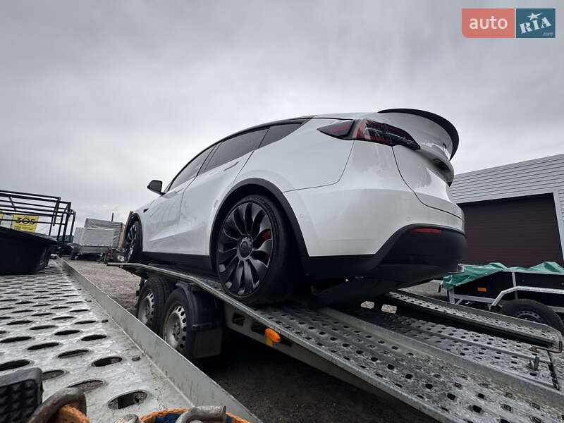 Позашляховик / Кросовер Tesla Model Y 2022 в 