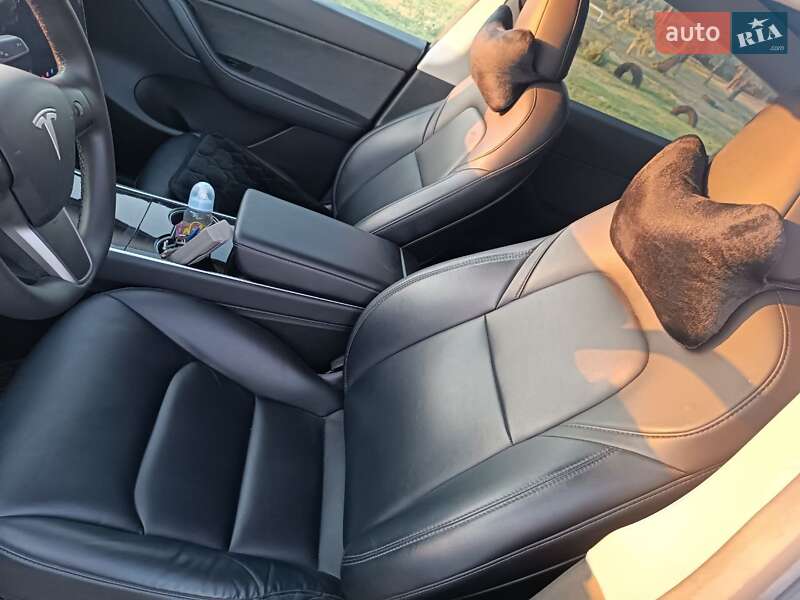 Внедорожник / Кроссовер Tesla Model Y 2020 в Николаеве