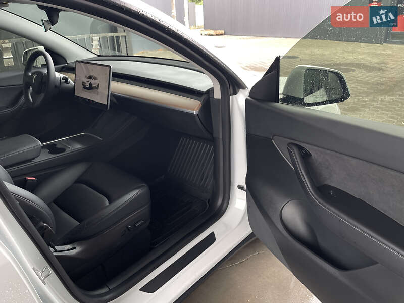 Внедорожник / Кроссовер Tesla Model Y 2022 в Львове фото 10 Внедорожник / Кроссовер Tesla Model Y 2022 в Львове
