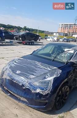 Позашляховик / Кросовер Tesla Model Y 2023 в 