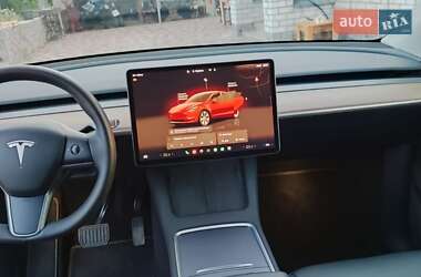 Позашляховик / Кросовер Tesla Model Y 2023 в 