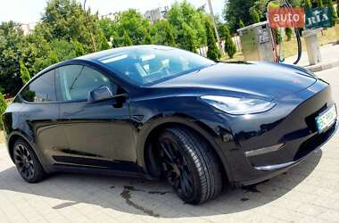 Внедорожник / Кроссовер Tesla Model Y 2021 в 