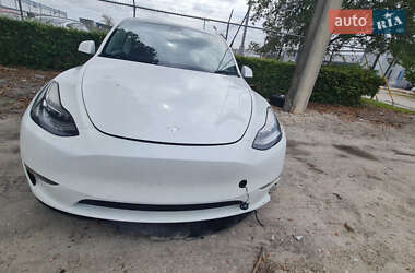 Внедорожник / Кроссовер Tesla Model Y 2020 в 