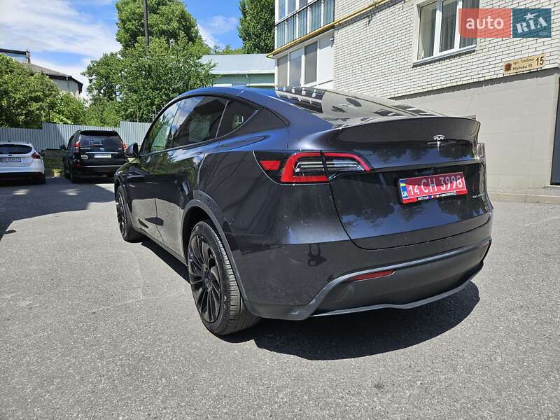 Позашляховик / Кросовер Tesla Model Y 2024 в Тернополі