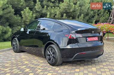 Внедорожник / Кроссовер Tesla Model Y 2024 в 
