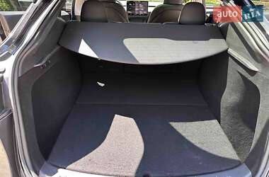 Внедорожник / Кроссовер Tesla Model Y 2024 в 