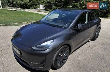 Внедорожник / Кроссовер Tesla Model Y 2024 в 