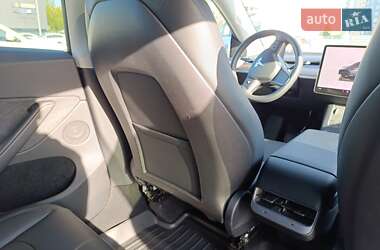 Внедорожник / Кроссовер Tesla Model Y 2023 в 