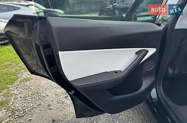 Внедорожник / Кроссовер Tesla Model Y 2022 в 