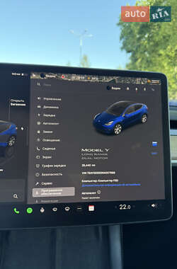 Внедорожник / Кроссовер Tesla Model Y 2022 в 