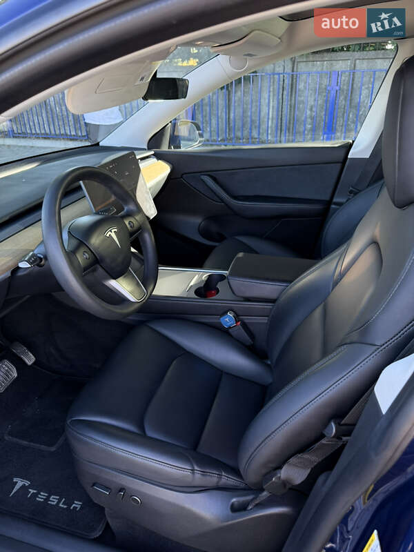 Позашляховик / Кросовер Tesla Model Y 2022 в Тернополі