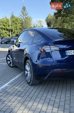Внедорожник / Кроссовер Tesla Model Y 2022 в 