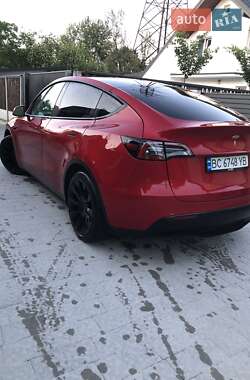 Позашляховик / Кросовер Tesla Model Y 2021 в 
